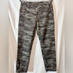 AG Caden Camoflouge‎ Trouser Size 29